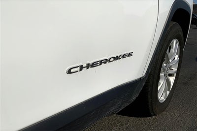 2022 Jeep Cherokee Latitude Lux