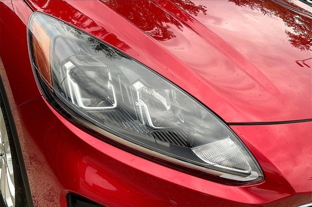 2021 Ford Escape SE Hybrid