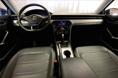 2022 Volkswagen Passat 2.0T SE