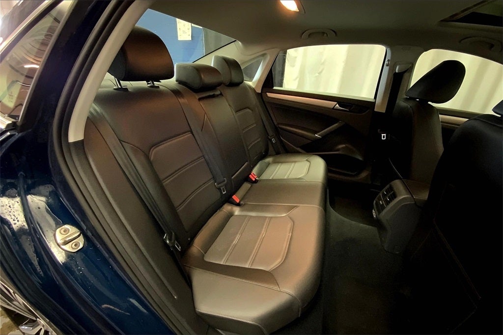 2022 Volkswagen Passat 2.0T SE