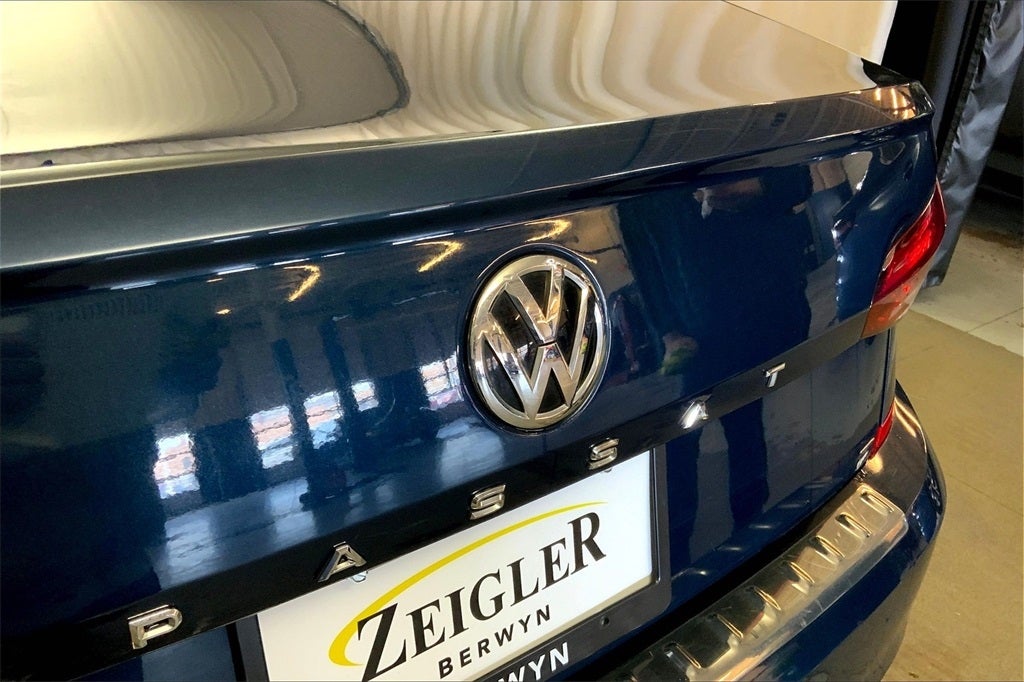 2022 Volkswagen Passat 2.0T SE