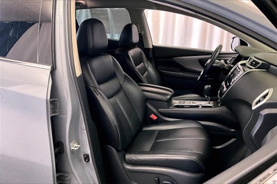 2022 Nissan Murano SV