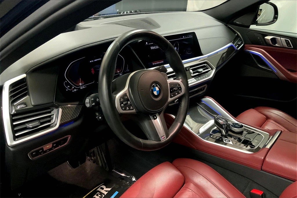 2021 BMW X6 M50i