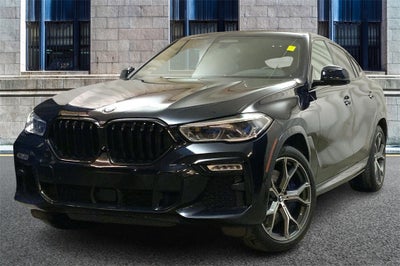 2021 BMW X6 M50i