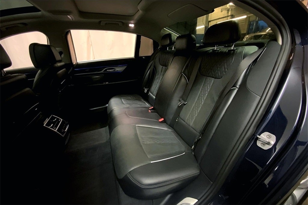 2018 BMW 7 Series 740e xDrive iPerformance