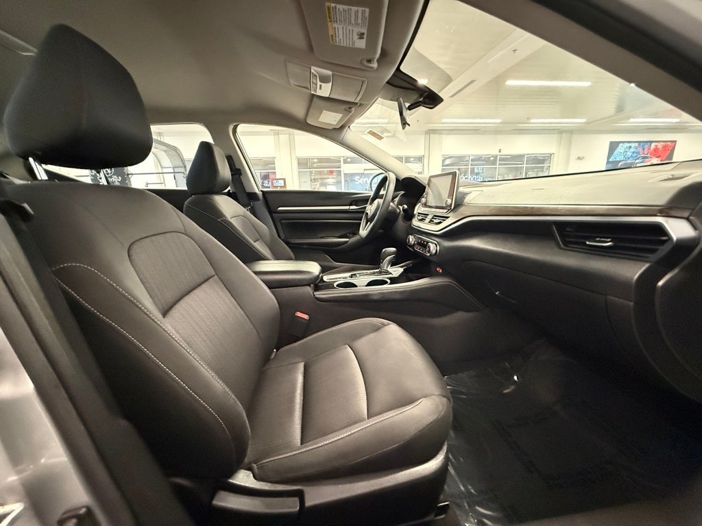 2023 Nissan Altima 2.5 SV AWD