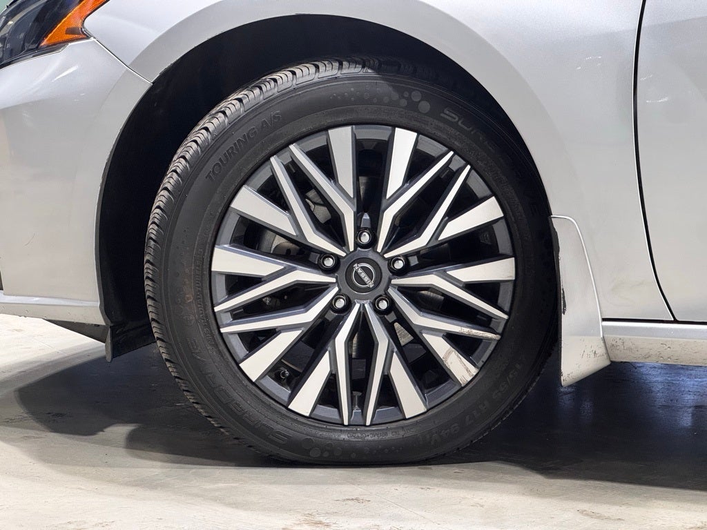 2023 Nissan Altima 2.5 SV AWD