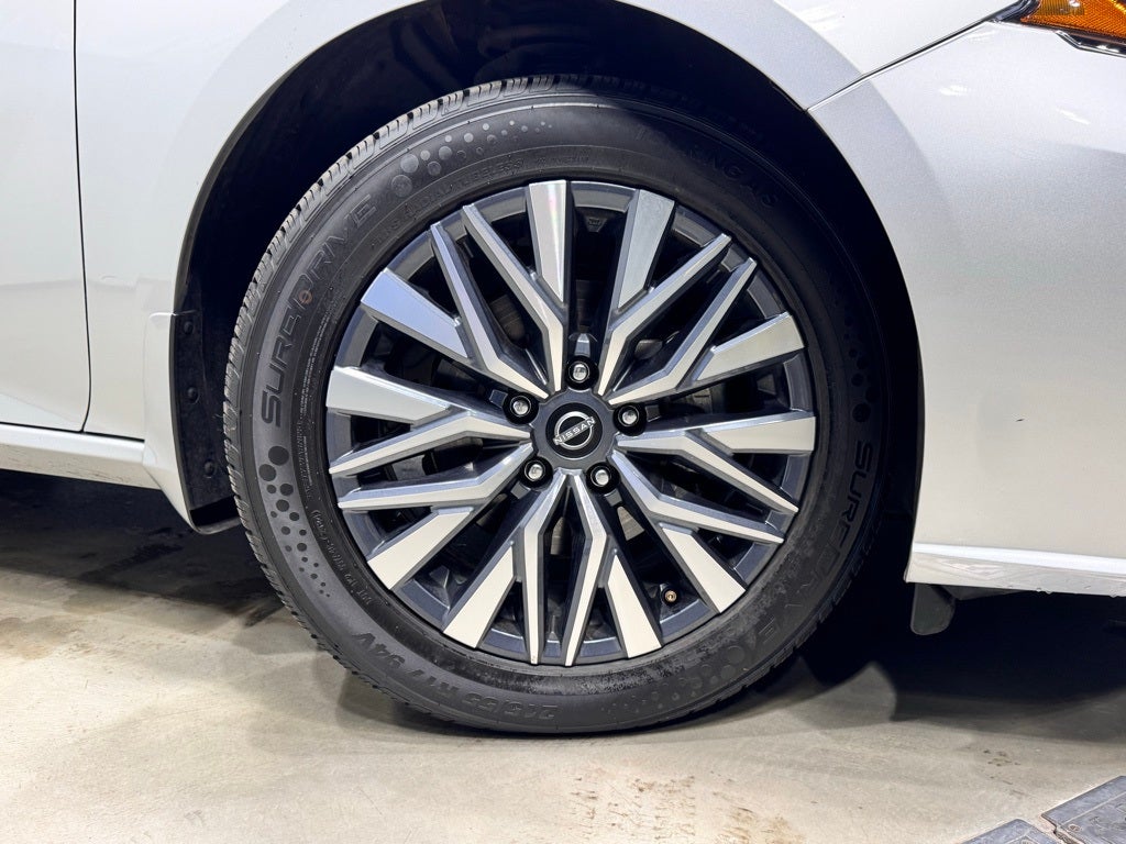 2023 Nissan Altima 2.5 SV AWD