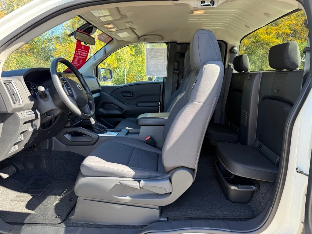 2025 Nissan Frontier S