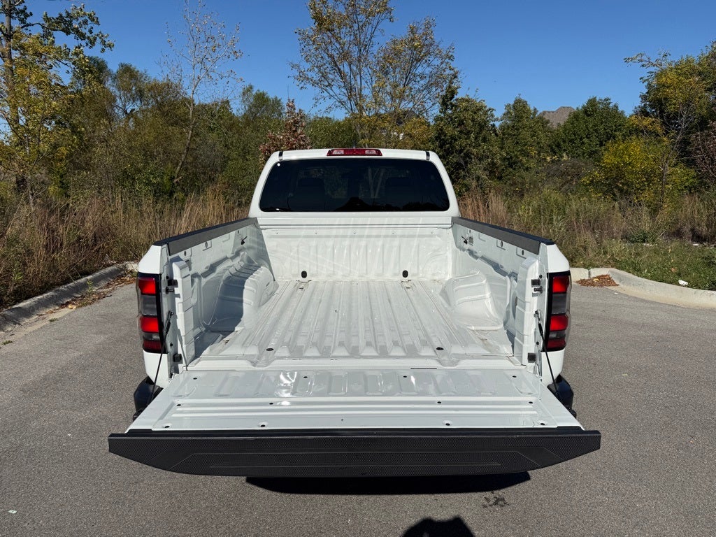 2025 Nissan Frontier S