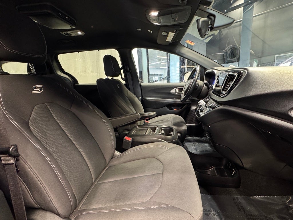 2018 Chrysler Pacifica Touring Plus