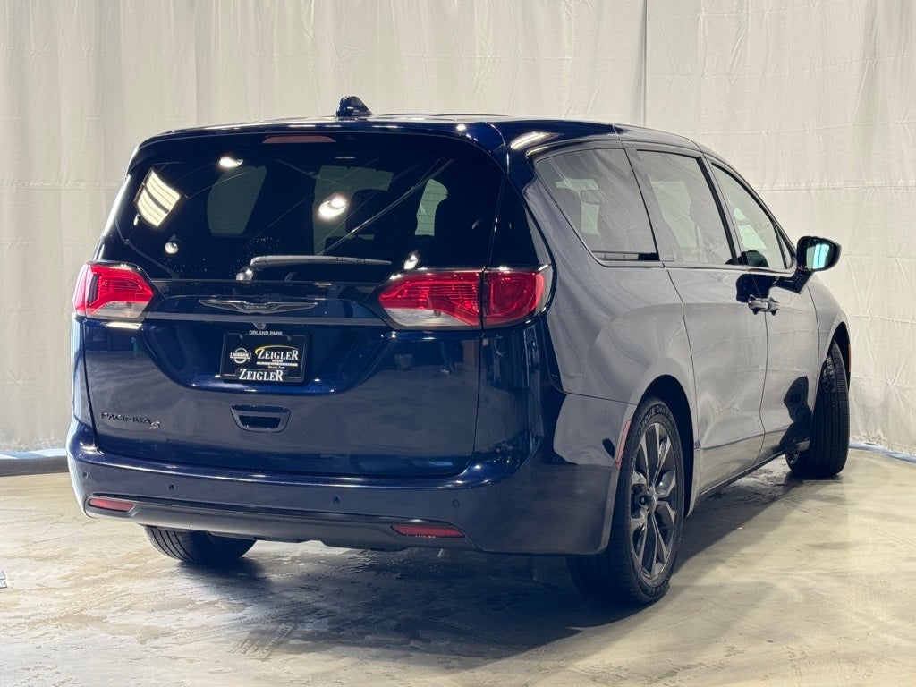 2018 Chrysler Pacifica Touring Plus
