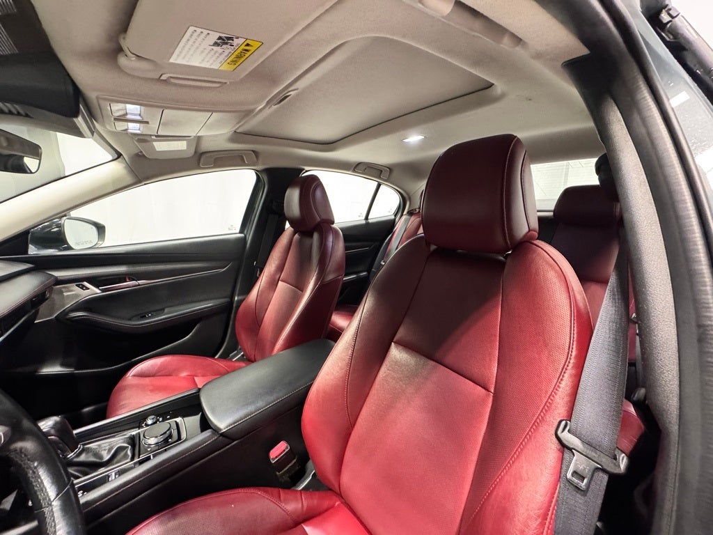 2023 Mazda Mazda3 2.5 S Carbon Edition