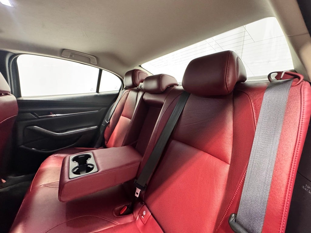 2023 Mazda Mazda3 2.5 S Carbon Edition