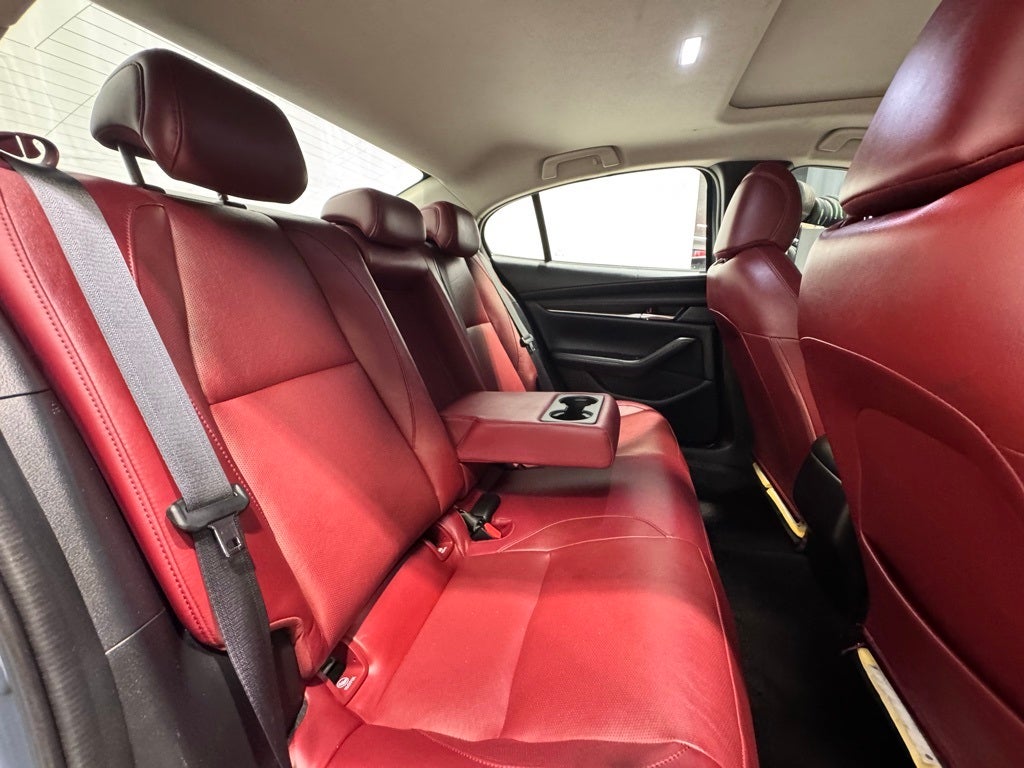 2023 Mazda Mazda3 2.5 S Carbon Edition