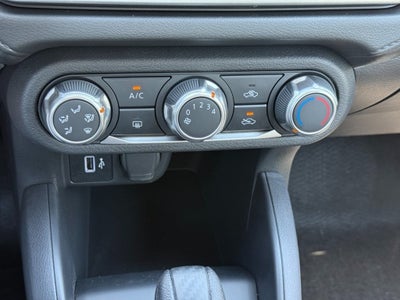 2025 Nissan Versa 1.6 S