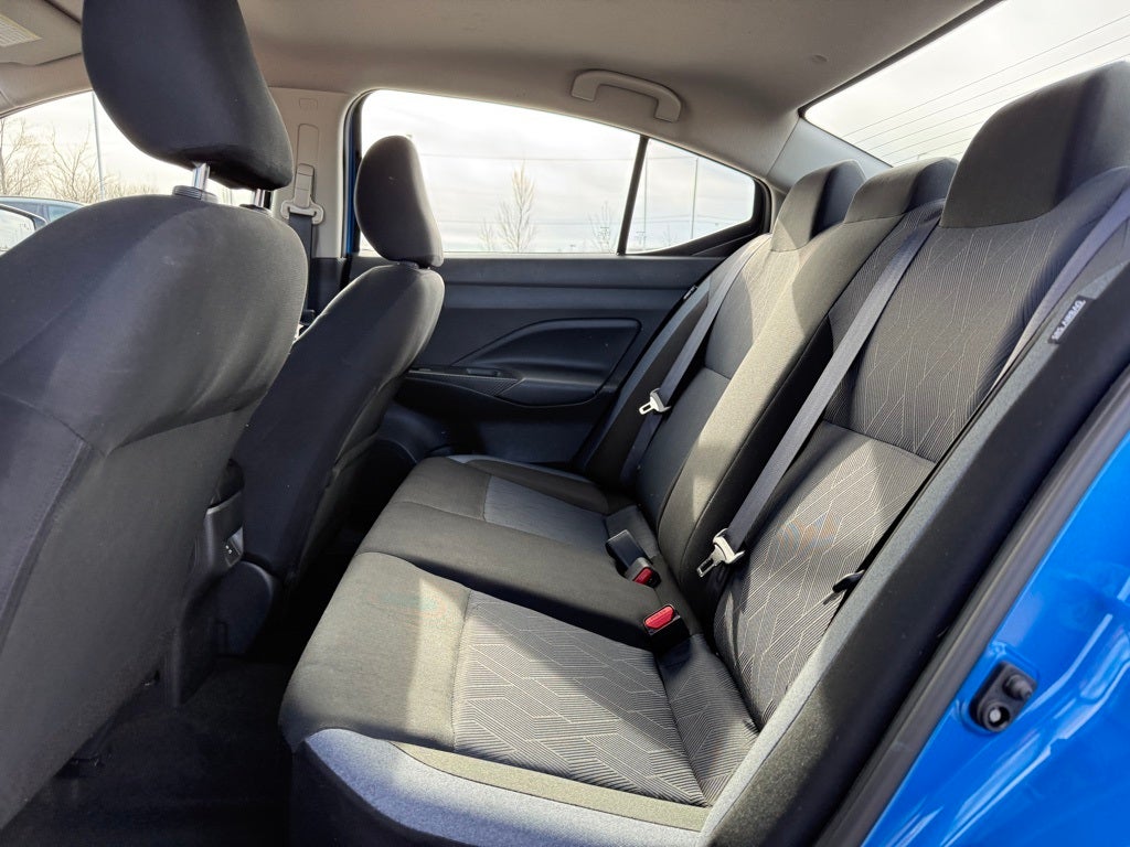 2023 Nissan Versa 1.6 SV