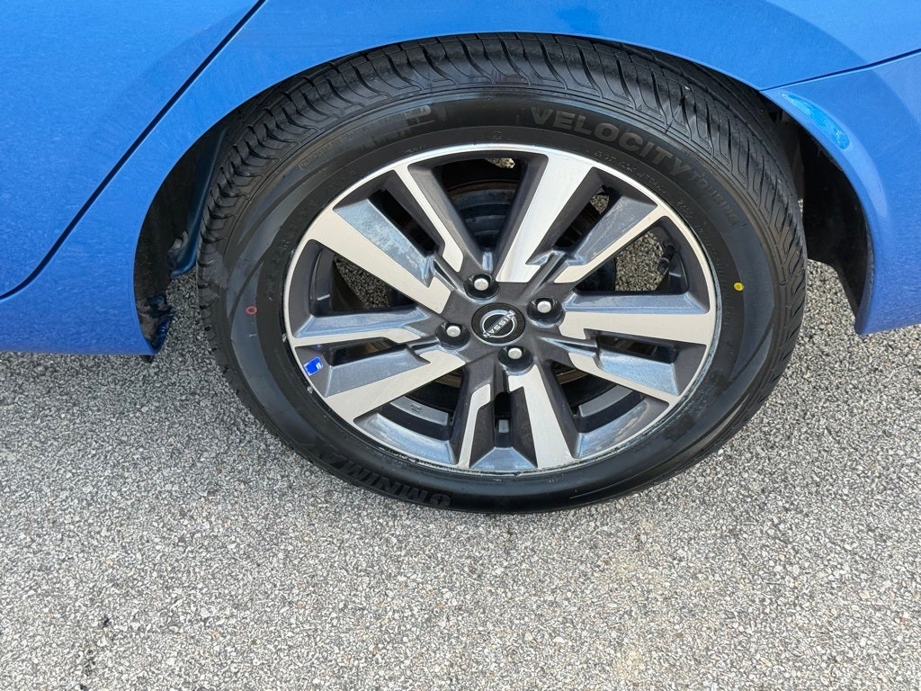 2023 Nissan Versa 1.6 SV