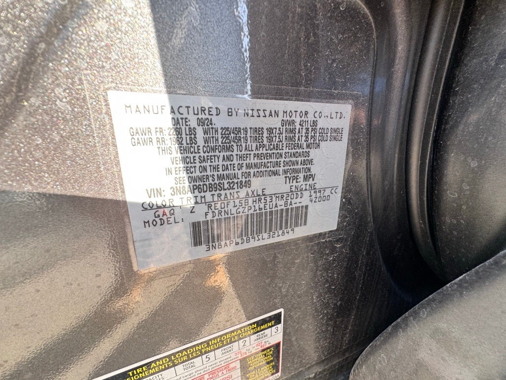 2025 Nissan Kicks SR AWD