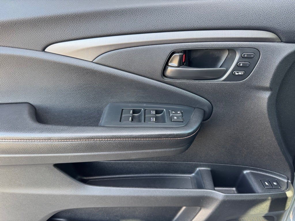 2022 Honda Pilot TrailSport AWD