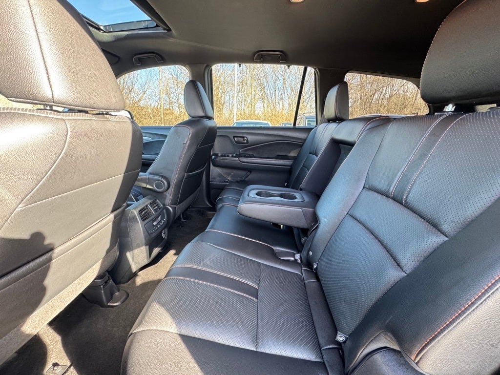 2022 Honda Pilot TrailSport AWD