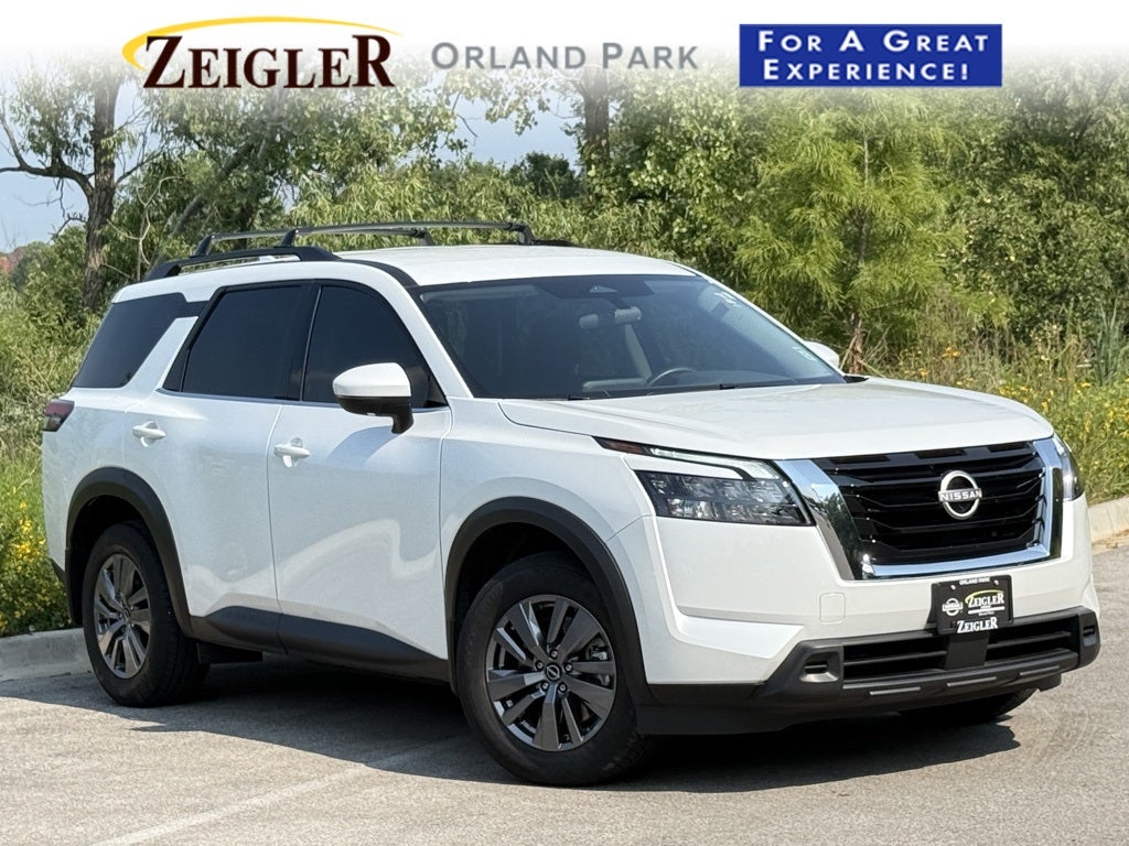 2025 Nissan Pathfinder SV 4WD