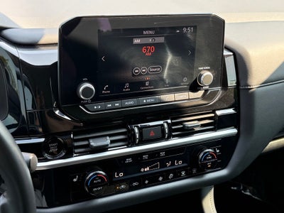 2025 Nissan Pathfinder SV 4WD