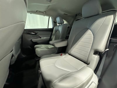 2022 Toyota Highlander XLE AWD