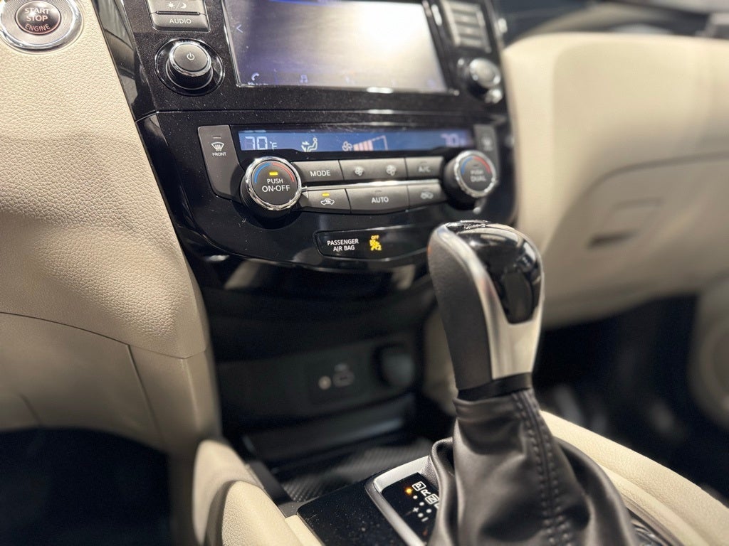 2020 Nissan Rogue Sport SV