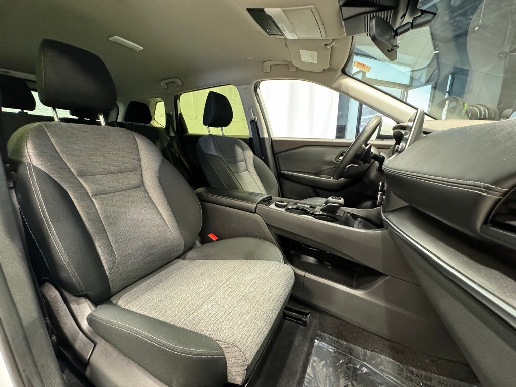 2023 Nissan Rogue SV AWD