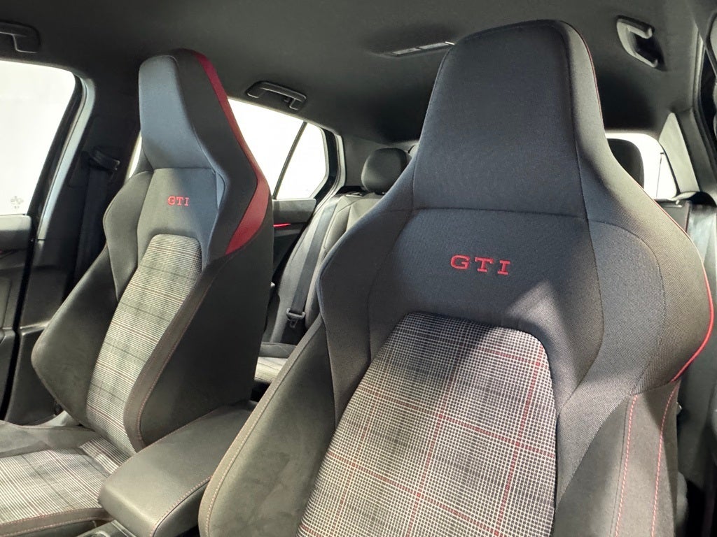 2024 Volkswagen Golf GTI 2.0T S