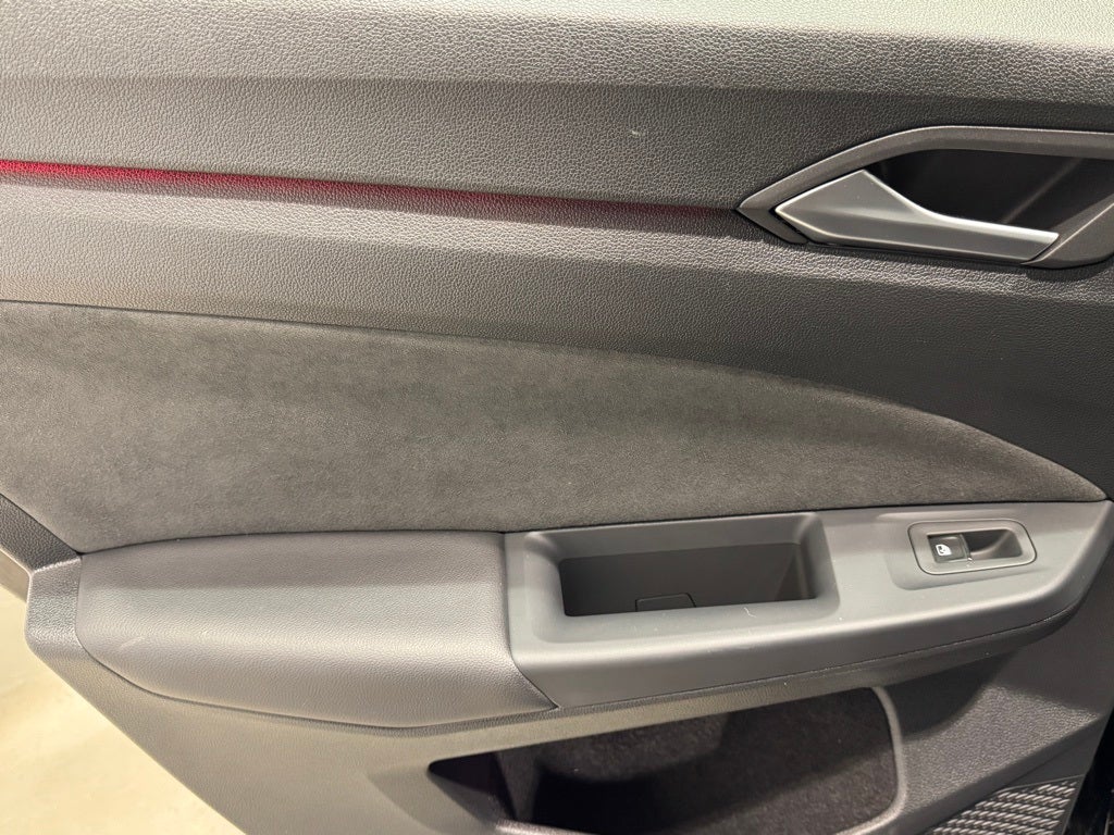 2024 Volkswagen Golf GTI 2.0T S