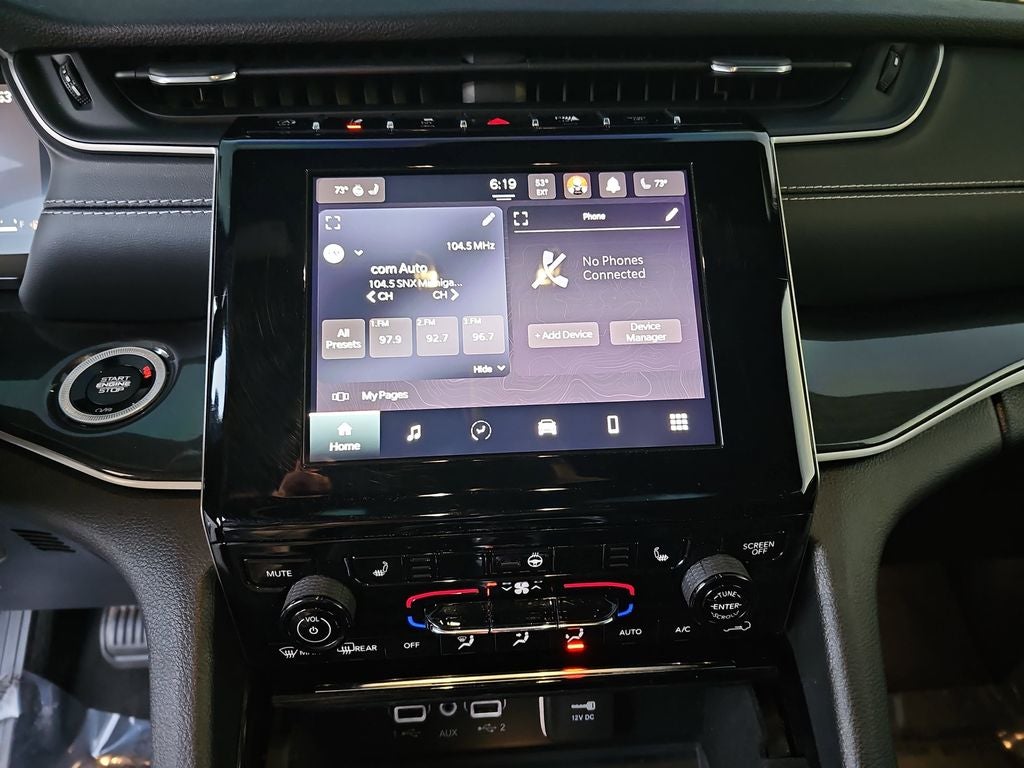 2022 Jeep Grand Cherokee Altitude