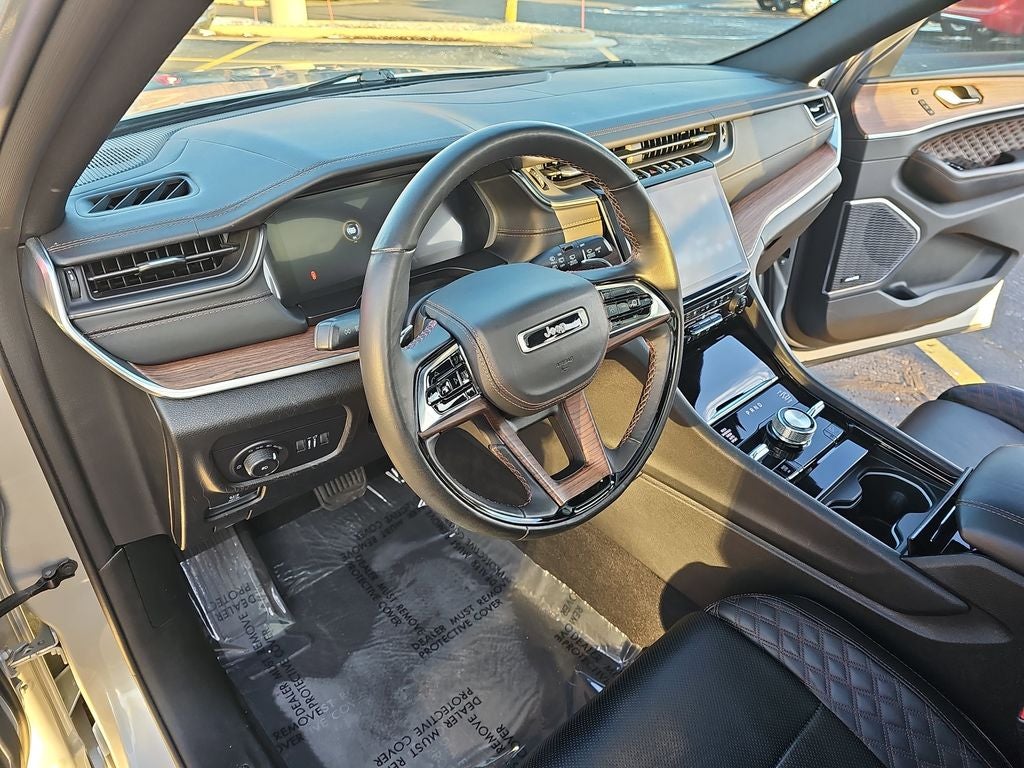 2022 Jeep Grand Cherokee L Summit