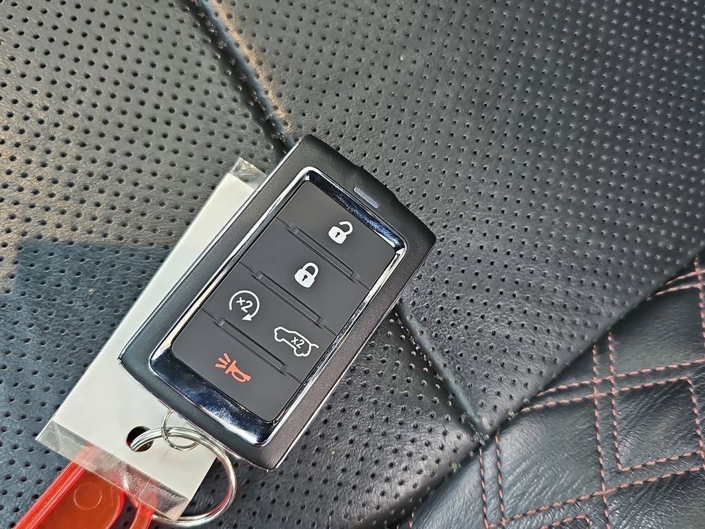 2022 Jeep Grand Cherokee L Summit