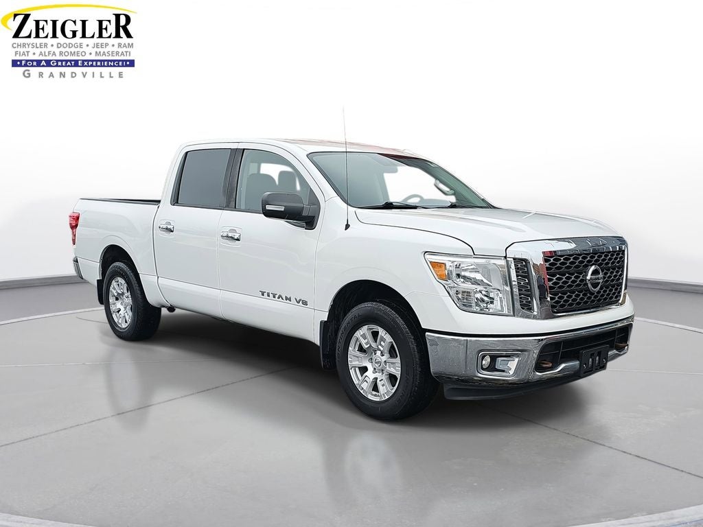 2018 Nissan Titan Base