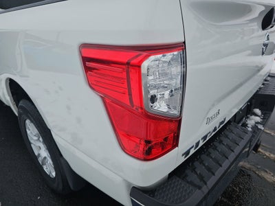 2018 Nissan Titan SV