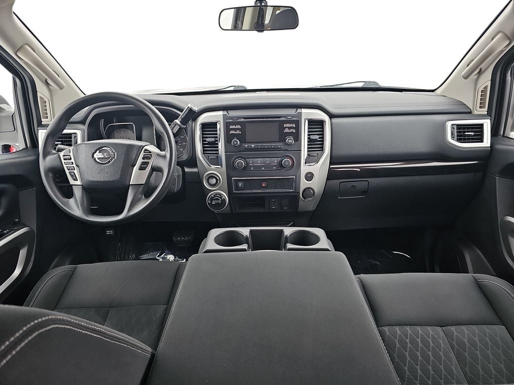 2018 Nissan Titan Base