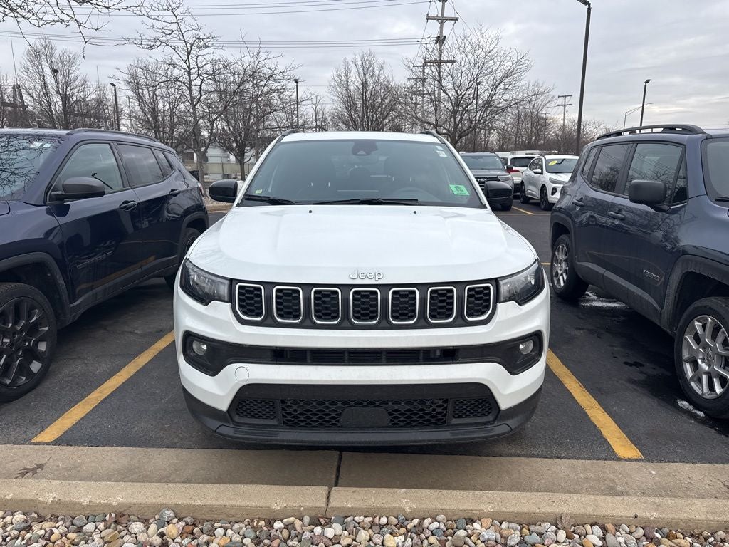 2024 Jeep Compass Latitude Lux