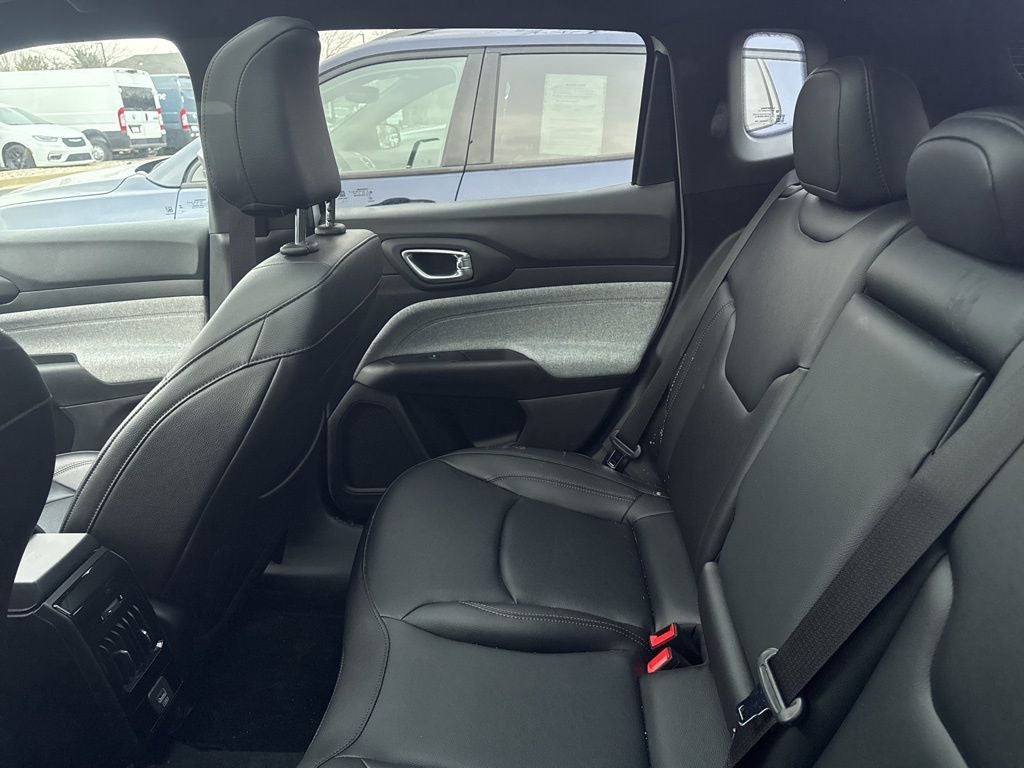 2024 Jeep Compass Latitude Lux