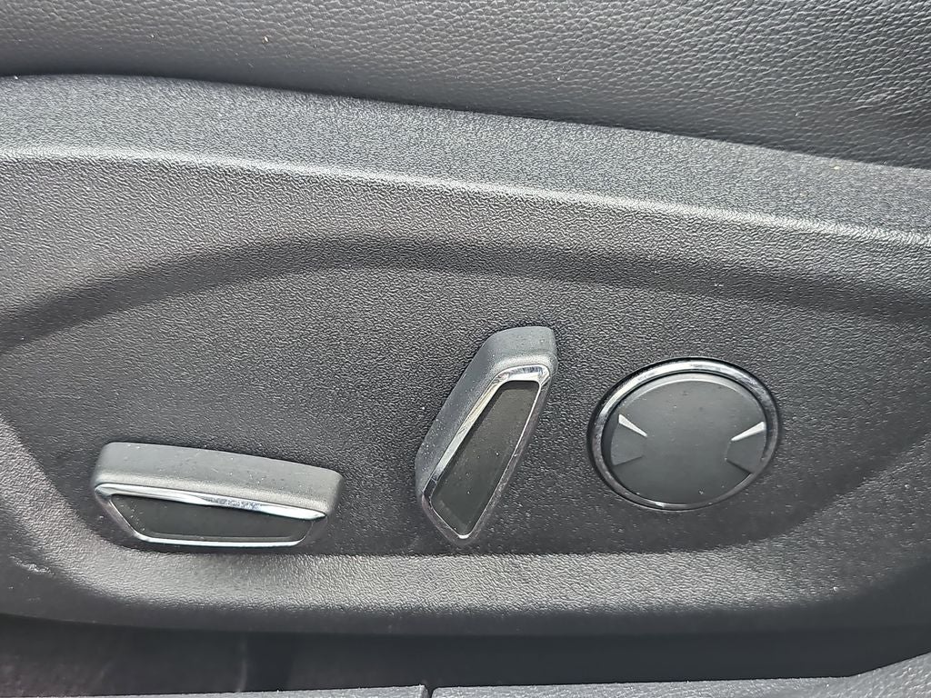 2017 Ford Fusion Energi SE Luxury