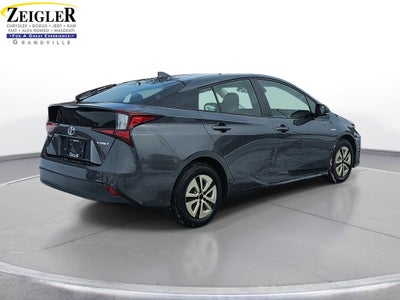 2019 Toyota Prius L