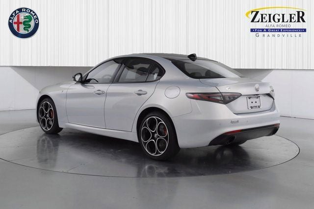 2024 Alfa Romeo Giulia Ti