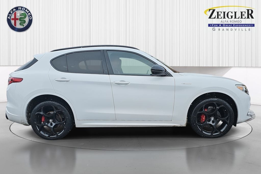 2023 Alfa Romeo Stelvio Veloce