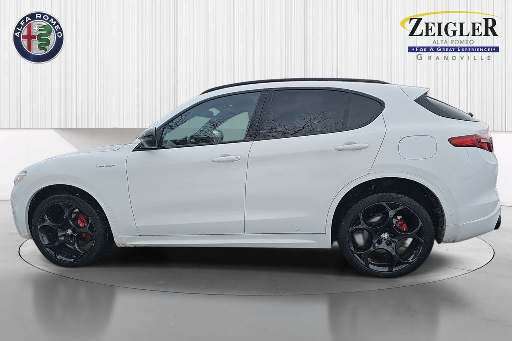 2023 Alfa Romeo Stelvio Veloce
