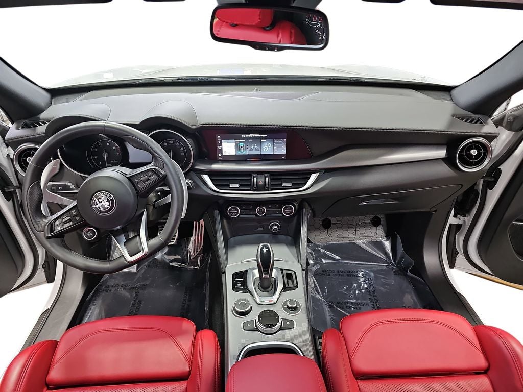 2023 Alfa Romeo Stelvio Veloce