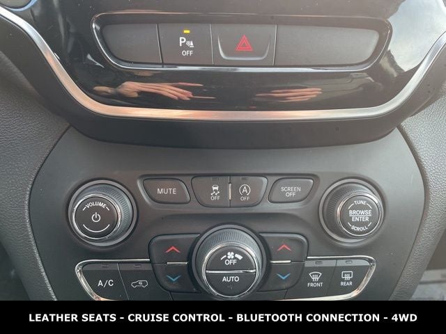 2020 Jeep Cherokee Limited 4WD