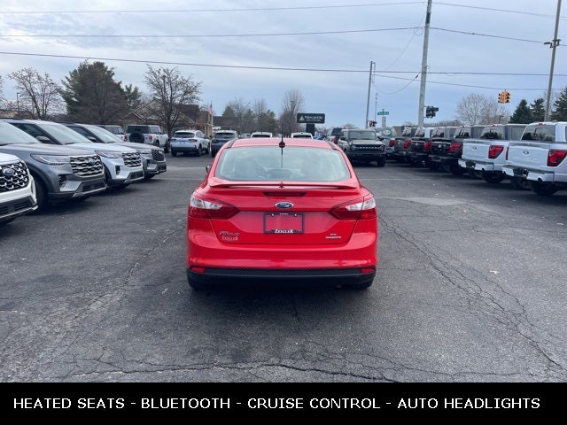 2014 Ford Focus SE LOW MILES
