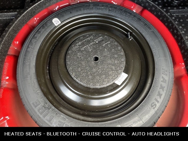 2014 Ford Focus SE LOW MILES