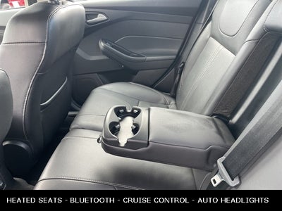 2014 Ford Focus SE LOW MILES